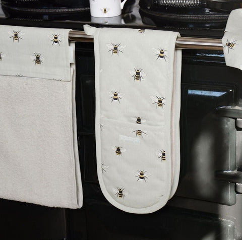Sophie Allport Bees Double Oven Glove, Kitchen Textiles